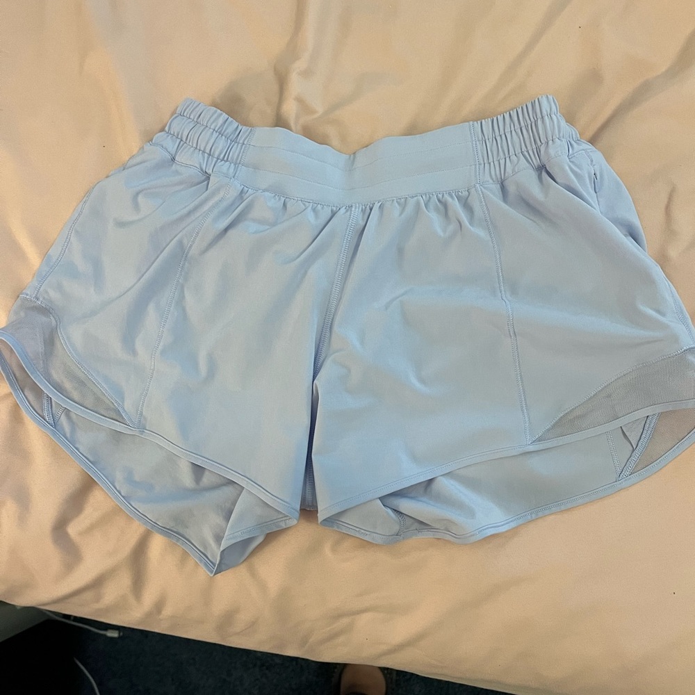 lululemon hotty hot shorts size 8